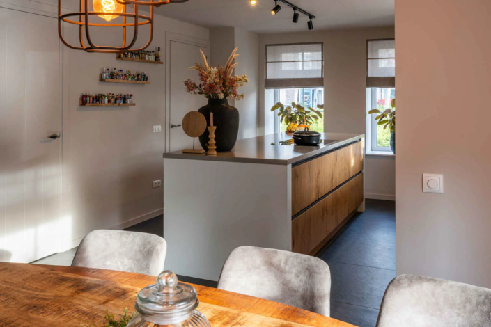 Modern-landelijke keuken in Poortvliet | Van De Breevaart Wonen
